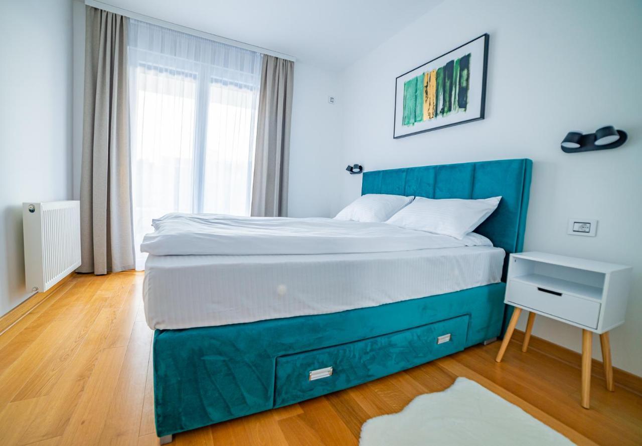 Zoe Apartment Нови-Сад Экстерьер фото