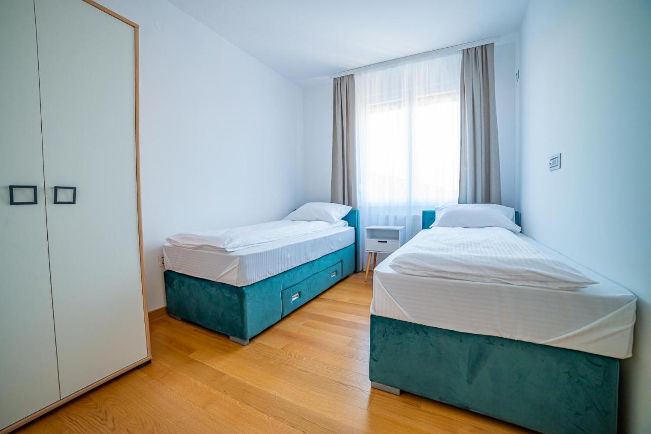 Zoe Apartment Нови-Сад Экстерьер фото
